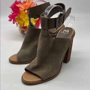 Marc Fisher Brown Heeled Sandals with Chunky Heel Size 10 MCH7784C